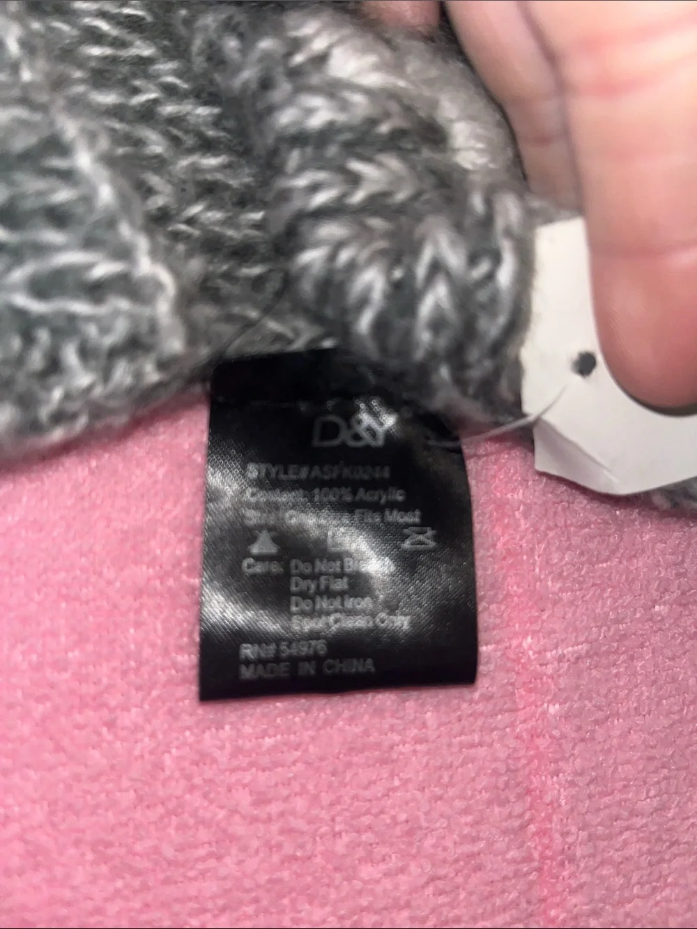 Critter Kingdome knitted Raccoon Scarf -grey tones with black